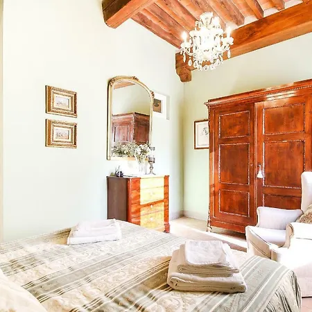 Guinigi With Private Courtyard * Lucca